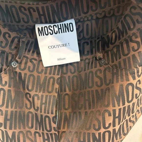 Moschino Tan and Black Logo Short & Corset set - Picture 2 of 10